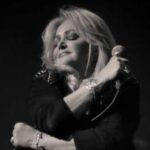 Morre Bonnie Tyler, intérprete de ‘Total Eclipse of the Heart’, aos 75 anos